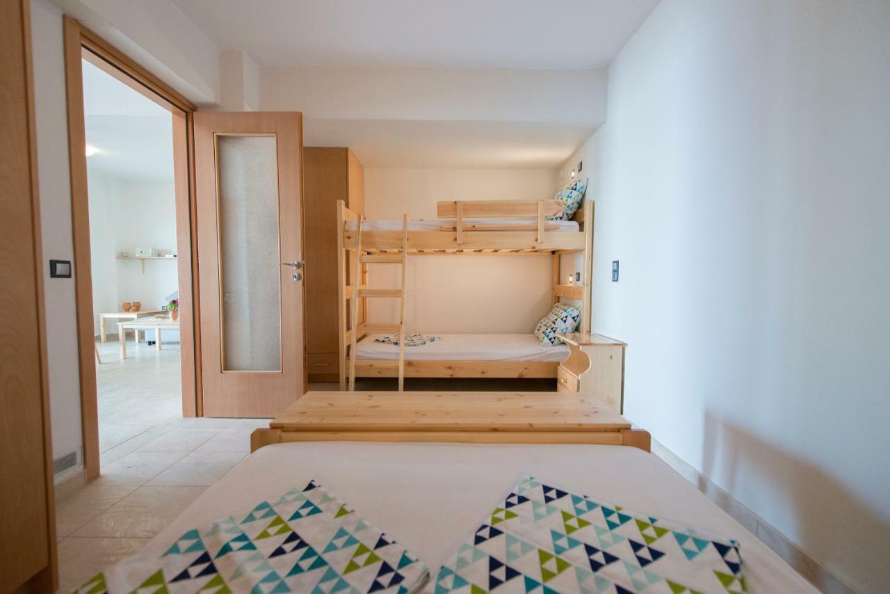 Konaki Apartments Kerames Luaran gambar